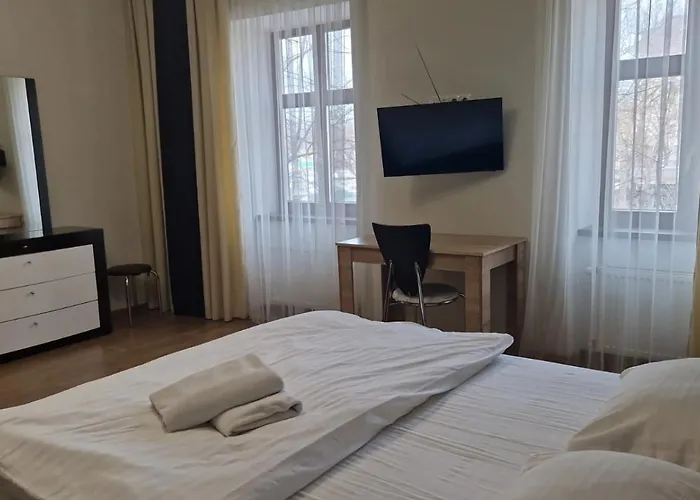 в центрі міста із затишним двориком Apartman Lviv